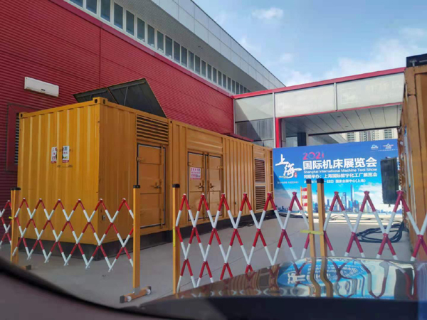 武平发电车出租-发电机无电压或电压太低怎么办？